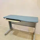 طاولة