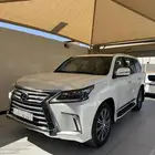 للبيع لكزس 2017 فل كامل سعودي بحالة الوكالة