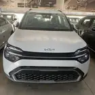 كيا كارنز 2024 نص فل لون فضي