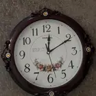 ساعة جدارية خذها بالسعر الي يناسبك