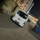 باص نيسان 2002