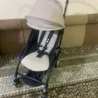 يويو عربة اطفال خفيفة وسهلة الفتح والاغلاق و تدخل الطائرة