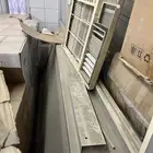 ثلاجه وفريزر والة شورما وعجانة قديمه