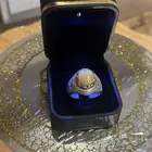 فضيات ومقتنيات