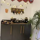 دولاب رمادي بخشبي