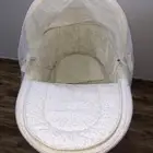 سرير اطفال قابل للتفاوض