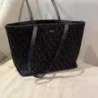شنطه شبه جديده استخدام بسيط ماركة دكني