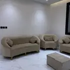 كنب لون بيج