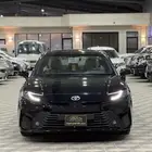 كامري اسود 2025 هايبرد