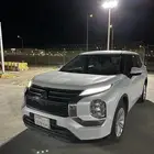 اوتلاندر 2025 للتنازل