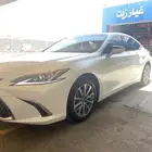 لكزس ES300h 2024 ماشي 7 الاف