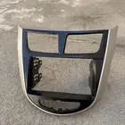 ديكور اكسنت يركب عليه شاشه مربعه نظيف