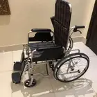 كراسي متحركة شبه جديدة ونظيفة جدا