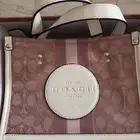 شنطة COACH للبيع اصليه