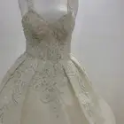 فستان زفاف مستخدم للبيع