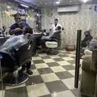 صالون حلاقه رجالي موقع مميز ومعروف بنص السوق