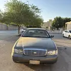 فورد كراون فيكتوريا