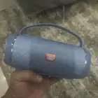 2 سماعات محموله مكبر صوت متنقل للبيع شبه جديده