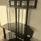 للبيع طاولة تلفزيون