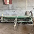 بذاره جندير 450 مخزنه حراثه ( شبه جديده )