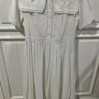 فستان ابيض