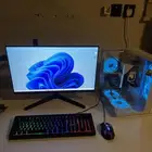 كمبيوتر PC قيمنق