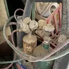 معبأ. بطاريات سيارات. وأكسجين. لحام