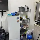 اثاث للبيع ثلاجه دولاب دولاب صغير  شاشة رفوف لاعلى سوم