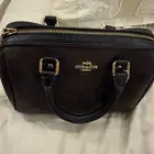 شنطه كروس بودي ماركه كوتش(اصليه )