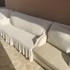 طقم كنب نطيف ممكن يكون معه طاولات