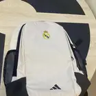 شنطة مدرسة