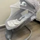 سرير اطفال وكرسي أطفال هزاز كهربائي