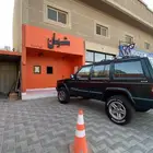 جيب شيروكي 2000