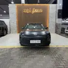 ازيرا موديل 2023 كالجرافي