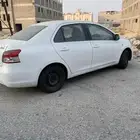 ياريس 2011 للبيع