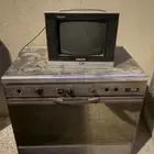 للبيع
