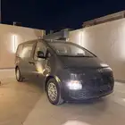 للبيع هونداي ستاريا 2025