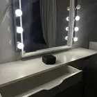 تسريحة ايكيا مع الإضاءات