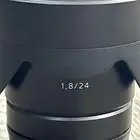 عدسه سوني 1.8 وايد 24