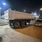 للبيع صناديق 3 محاور جديدة مع الكفرات