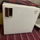 ثلاجه صغير قديمه يباني