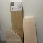 رفوف بيت بقراطيسها ومستعمله