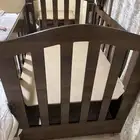 سرير اطفال نظيف