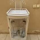 قفص ببغاء كبير مع عجلات