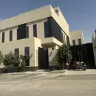 فيلا فاخرة للإيجار في حي عرقة   Luxury Villa for Rent