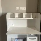 طاوله مع كرسي للبيع