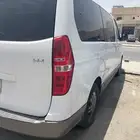 فان للايجار 2300 ريال