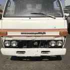 للبيع قطع بودي وداخليه قلاب دهاتسو مديل 84