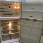 ثلاجه شارب للبيع