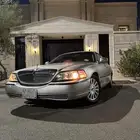 لينكون تاون كار 2003 للبيع